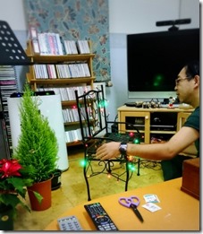 15-12-06-18-09-49-659_deco