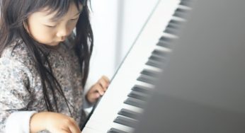 ピアノ教室 / 親御さんの送迎という努力がセット